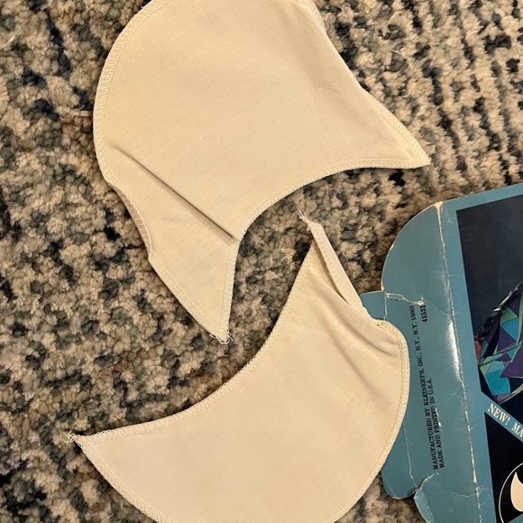 Kleinerts sew-in dress shields, protects clothing - qty 2 - Picture 5 of 5